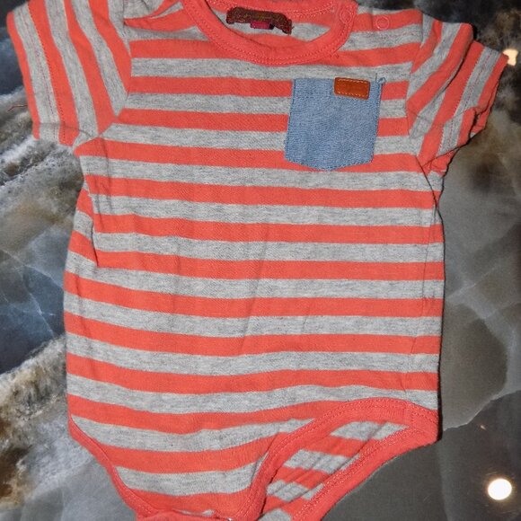 7 For All Mankind Orange/Gray Striped Snap Tee Size 6-9 Months - Picture 1 of 3